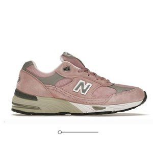 Brand New RARE Balance 991 UK Pink (W) 7UK 9USA